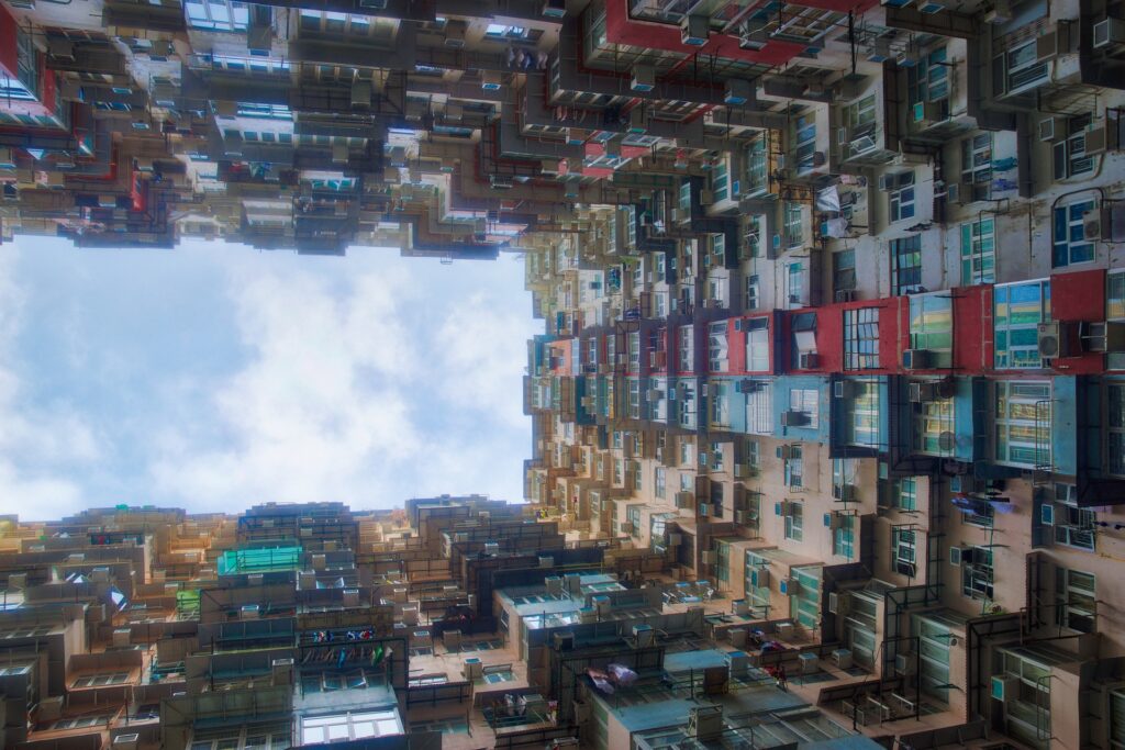 香港での海外生活はどんな感じ？香港在住者が教える物価や治安についての住居費アパートメントイメージ画像