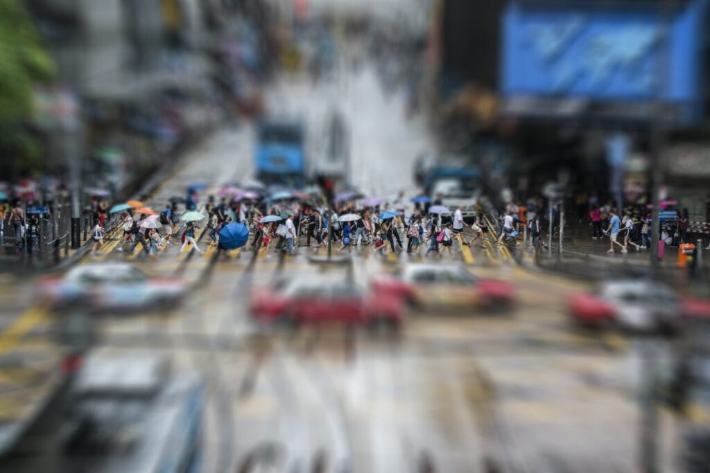 香港は忙しいのイメージ図、Pixabayからダウンロード